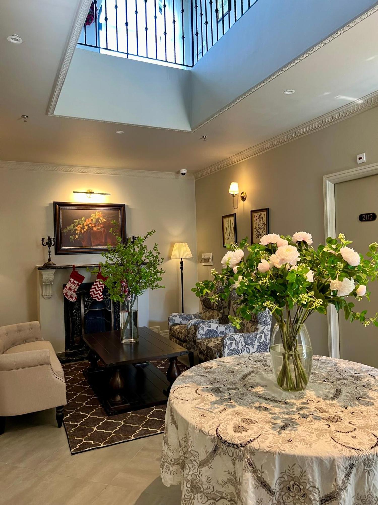 Devon Inn Khu Chi Lang Экстерьер фото
